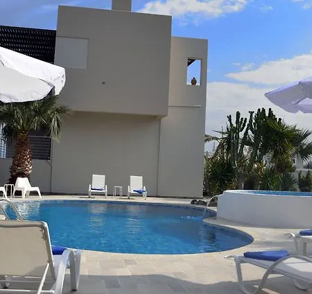 Villa Xenos 1 *