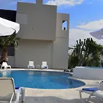 Villa Xenos 1 *